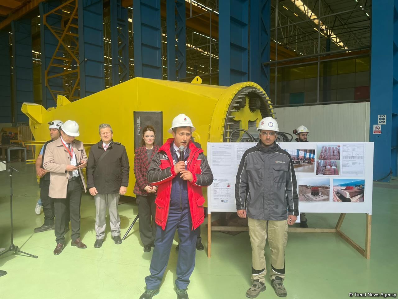 SOCAR-STP stasionar dəniz platforma kranının istehsalına başlayıb (FOTO)