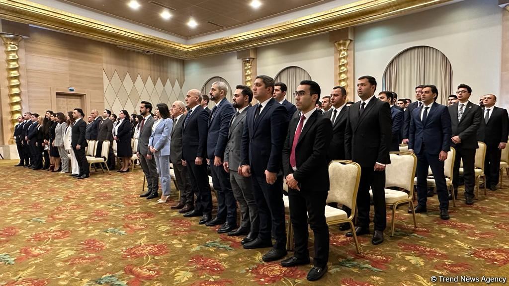 Daha 83 nəfər Vəkillər Kollegiyasına üzv qəbul edilib (FOTO)