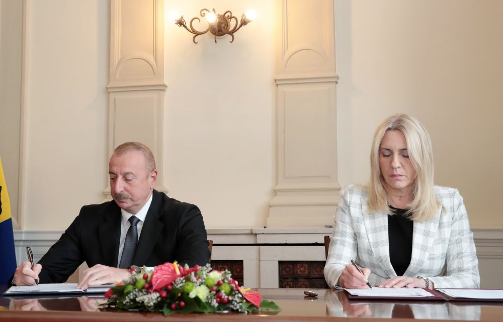 Azərbaycan Respublikası ilə Bosniya və Herseqovina arasında strateji tərəfdaşlıq haqqında Bəyannamə imzalanıb (FOTO/VİDEO)