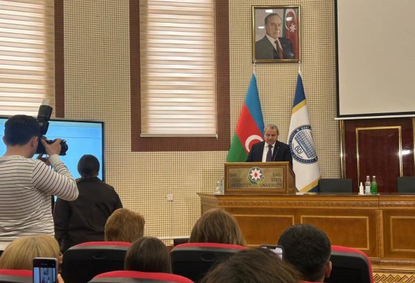 BDU-da akademik Zərifə Əliyevanın 100 illik yubileyinə həsr olunmuş Respublika konfransı keçirilir (FOTO)