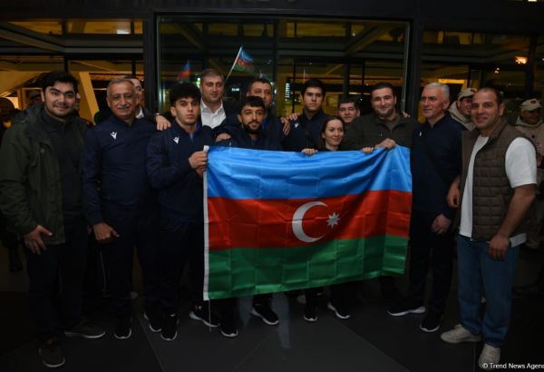 İdmançılarımız Bakıda böyük izdihamla qarşılandı (FOTO/VİDEO)