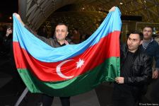 İdmançılarımız Bakıda böyük izdihamla qarşılandı (FOTO/VİDEO)
