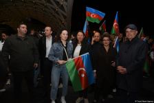 İdmançılarımız Bakıda böyük izdihamla qarşılandı (FOTO/VİDEO)