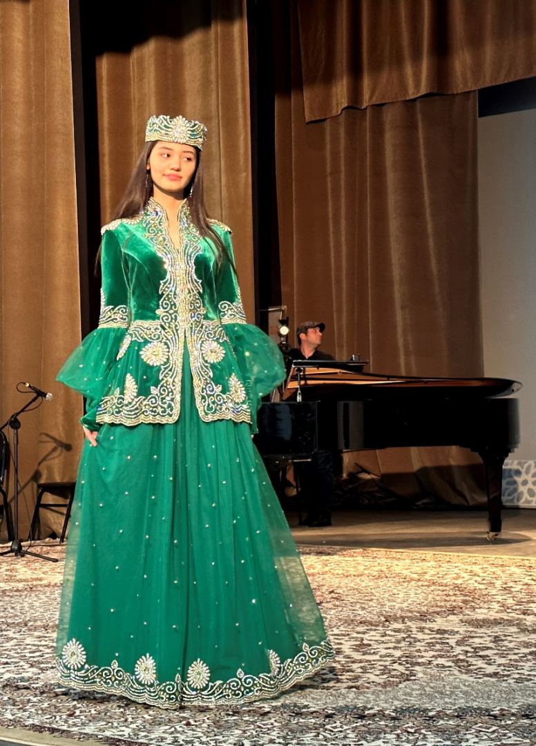 Özbəkistanda “Şuşa günləri” çərçivəsində Gülnarə Xəlilovanın "Qarabağ" kolleksiyası təqdim olunub (FOTO )