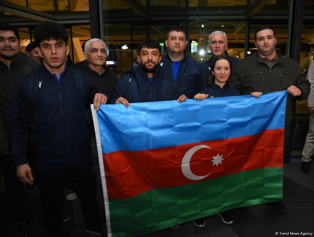 İdmançılarımız Bakıda böyük izdihamla qarşılandı (FOTO/VİDEO)