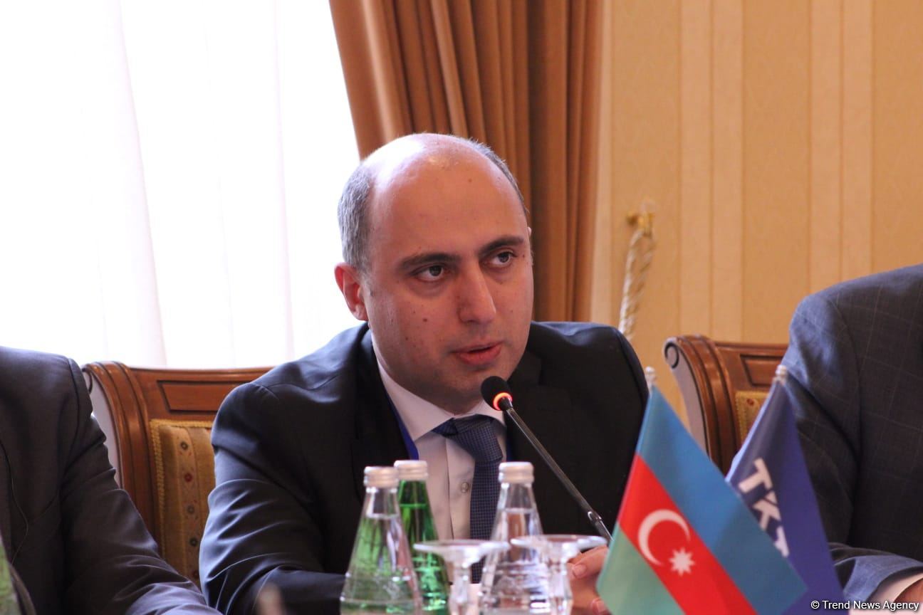 Ali təhsil müəssisələrinin çox dar profili var - Nazir (FOTO)