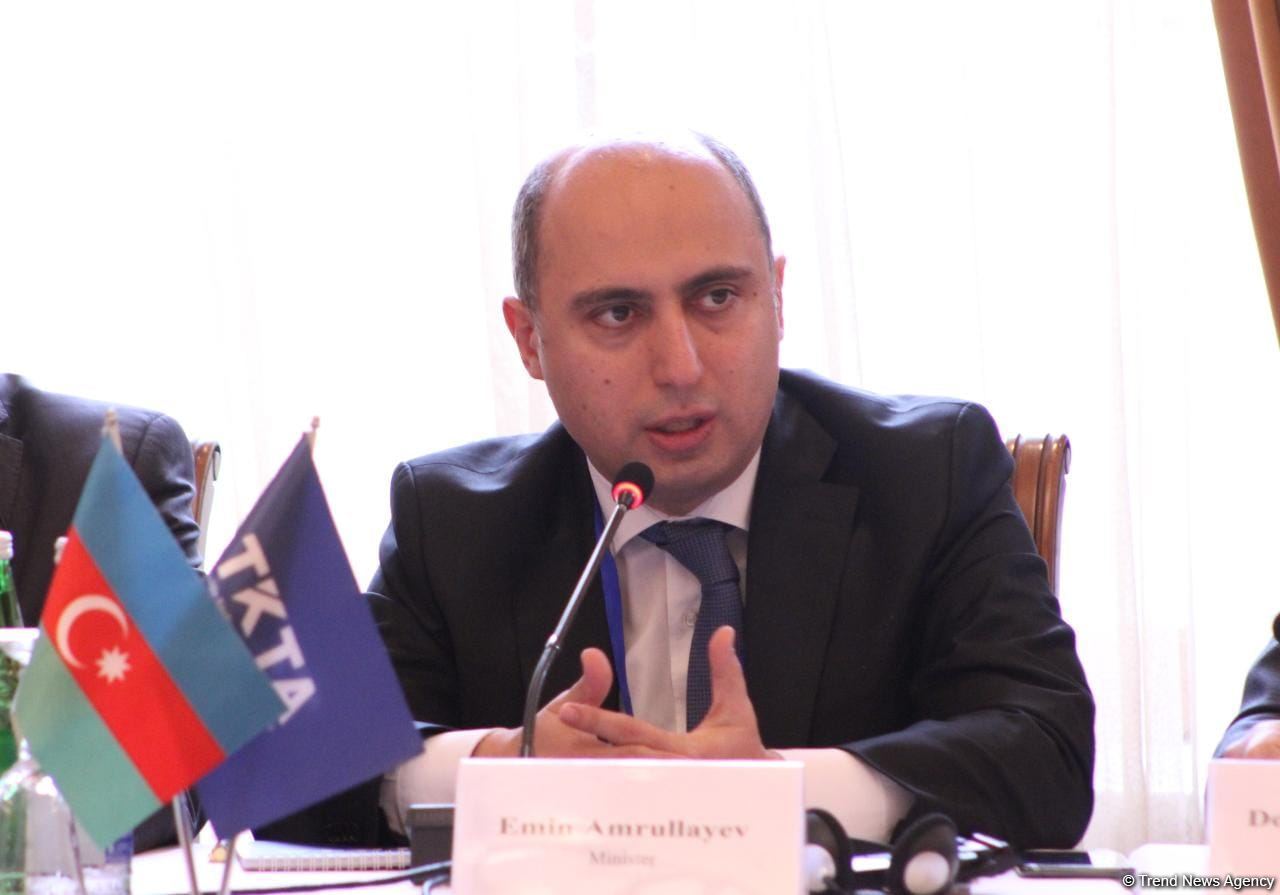 Ali təhsil müəssisələrinin çox dar profili var - Nazir (FOTO)