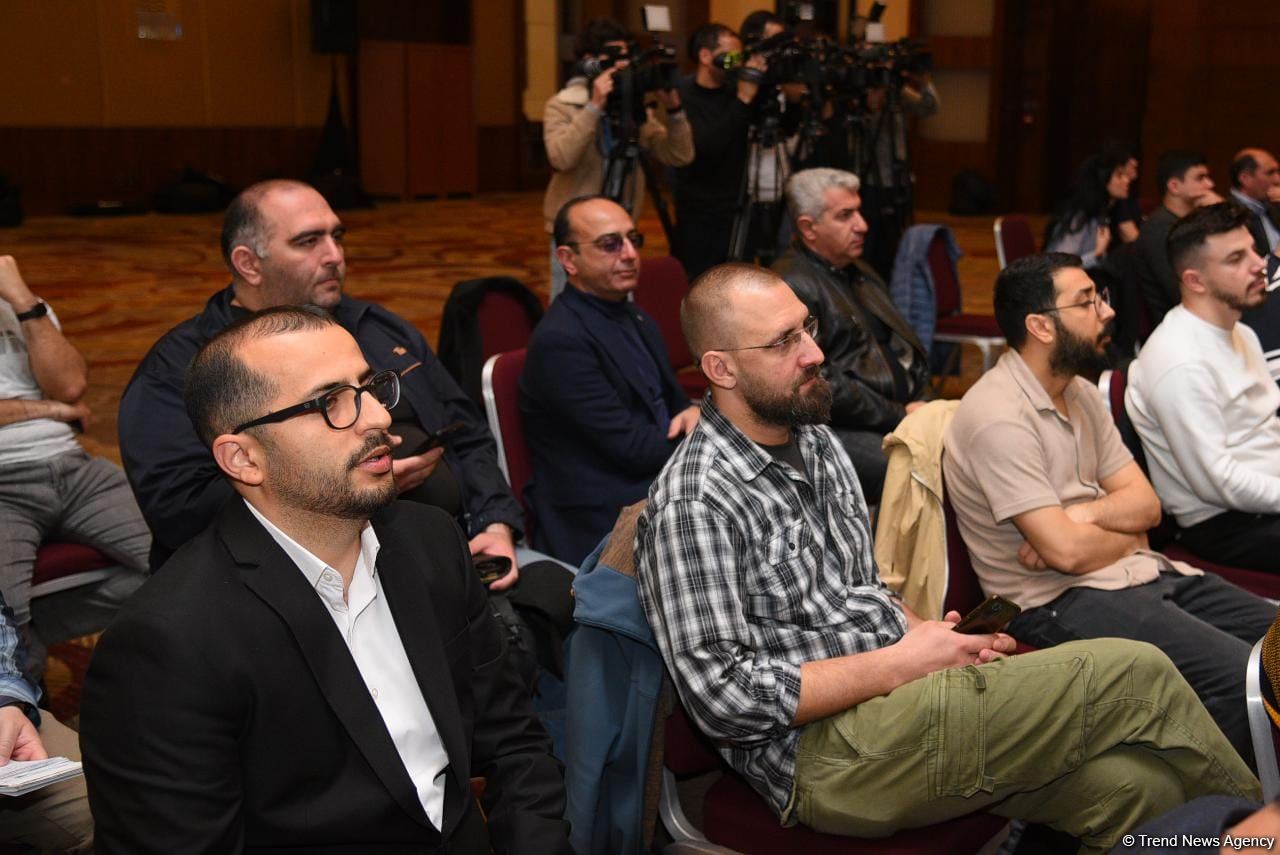 F1 komandalarının Bakıya gəliş vaxtı açıqlanıb (FOTO)
