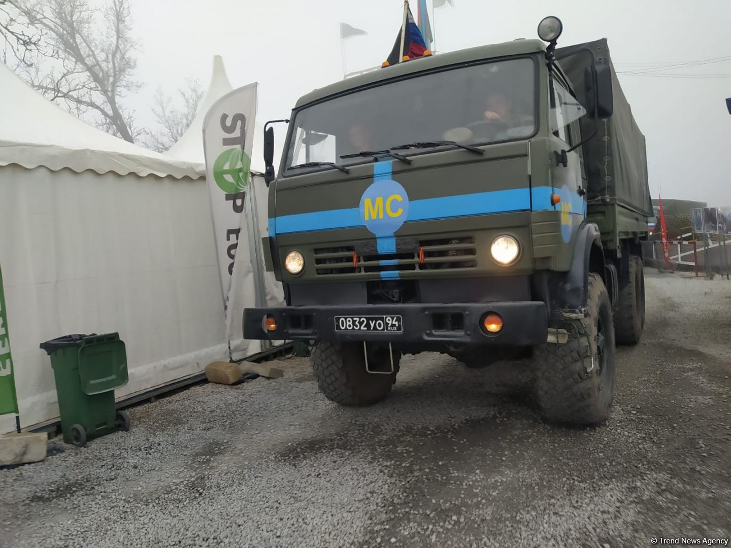 Sülhməramlılara aid 39 avtomobil Laçın yolundan maneəsiz keçib (FOTO)