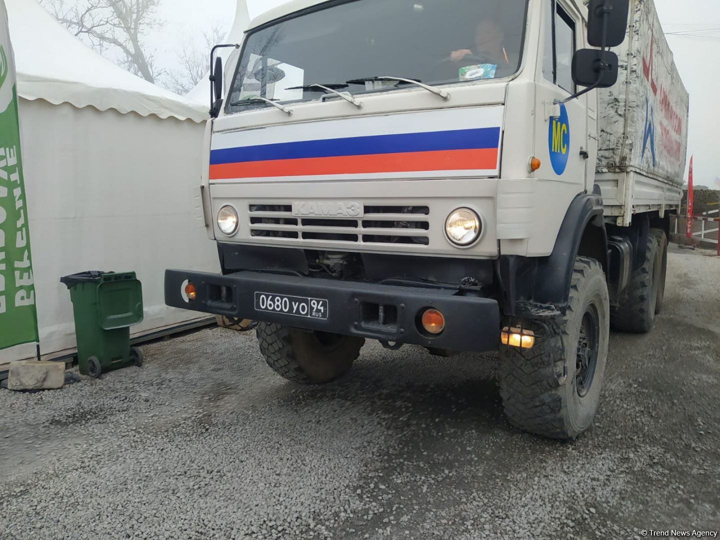 Sülhməramlılara aid 39 avtomobil Laçın yolundan maneəsiz keçib (FOTO)