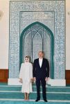 Prezident İlham Əliyev və Birinci xanım Mehriban Əliyeva Nərimanov rayonunda “Cümə” məscidinin açılışında iştirak ediblər (FOTO) (YENİLƏNİB)