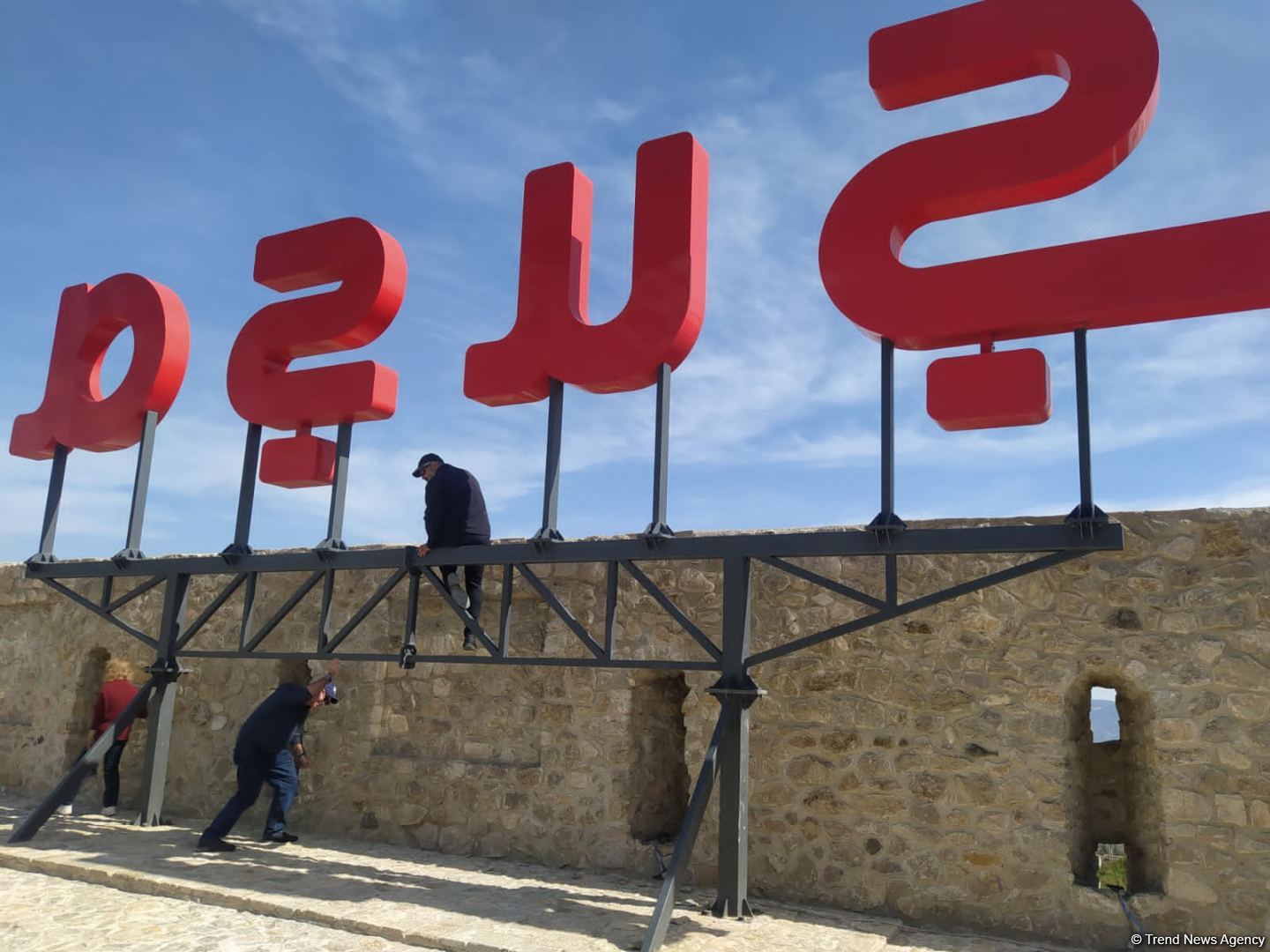 ABŞ-dan olan nümayəndə heyəti Şuşaya səfər edib (FOTO)