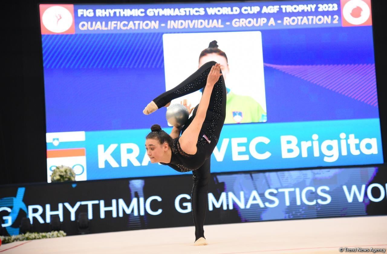 Bədii gimnastika üzrə FIG Dünya Kubokunun ilk gününün maraqlı anları (FOTO)