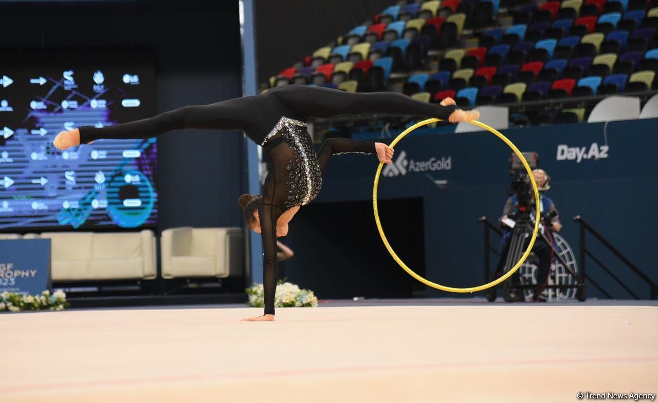 Bədii gimnastika üzrə FIG Dünya Kubokunun ilk gününün maraqlı anları (FOTO)