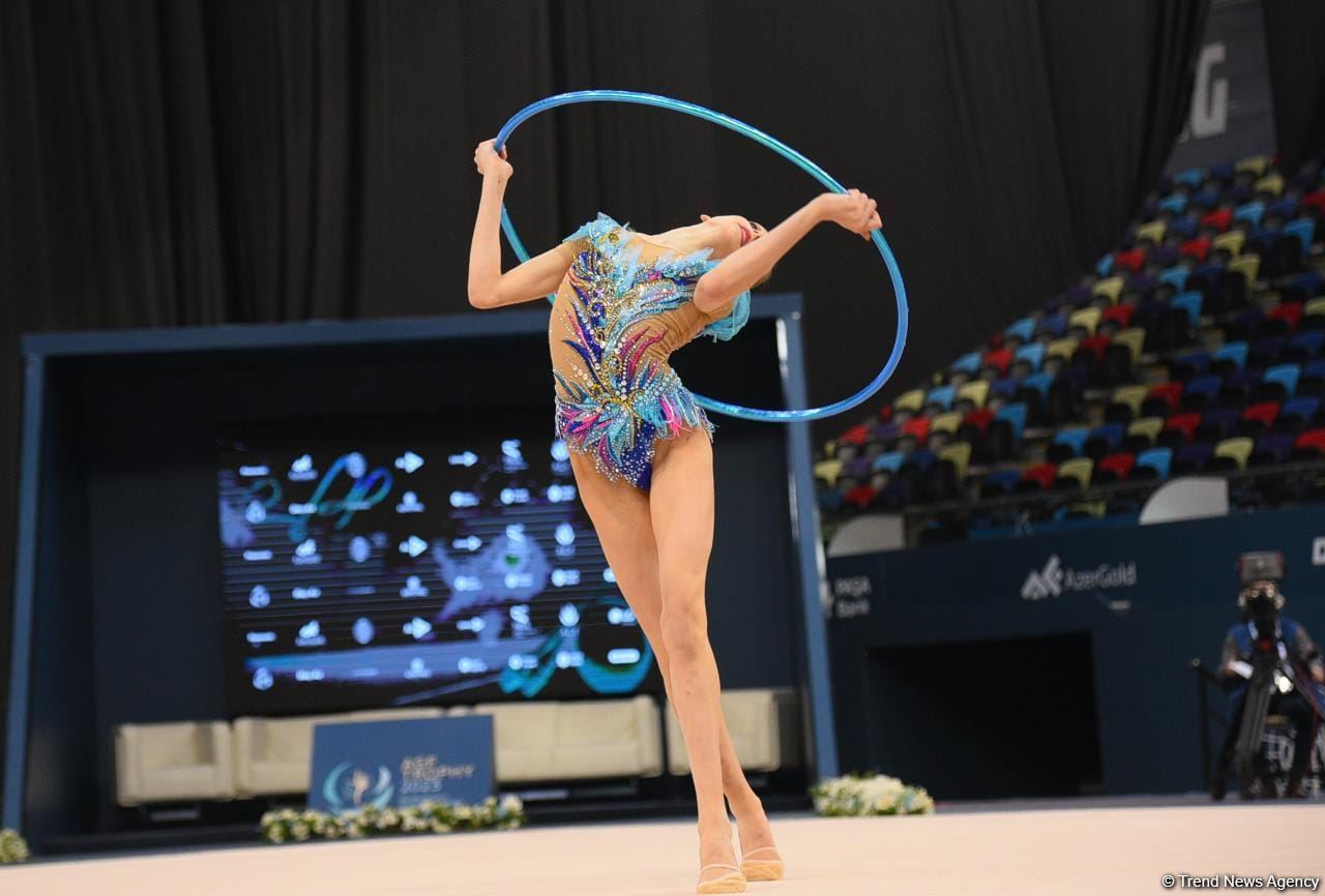 Bədii gimnastika üzrə FIG Dünya Kubokunun ilk gününün maraqlı anları (FOTO)