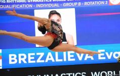 Bakıda bədii gimnastika üzrə Dünya Kuboku yarışlarının ikinci günündən maraqlı anlar (FOTO)