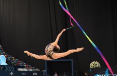 Bakıda bədii gimnastika üzrə Dünya Kuboku yarışlarının ikinci günündən maraqlı anlar (FOTO)