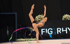 Bakıda bədii gimnastika üzrə Dünya Kuboku yarışlarının ikinci günündən maraqlı anlar (FOTO)