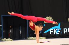 Bakıda bədii gimnastika üzrə Dünya Kuboku yarışlarının ikinci günündən maraqlı anlar (FOTO)