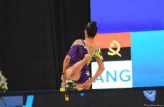 Bakıda bədii gimnastika üzrə Dünya Kuboku yarışlarının ikinci günündən maraqlı anlar (FOTO)