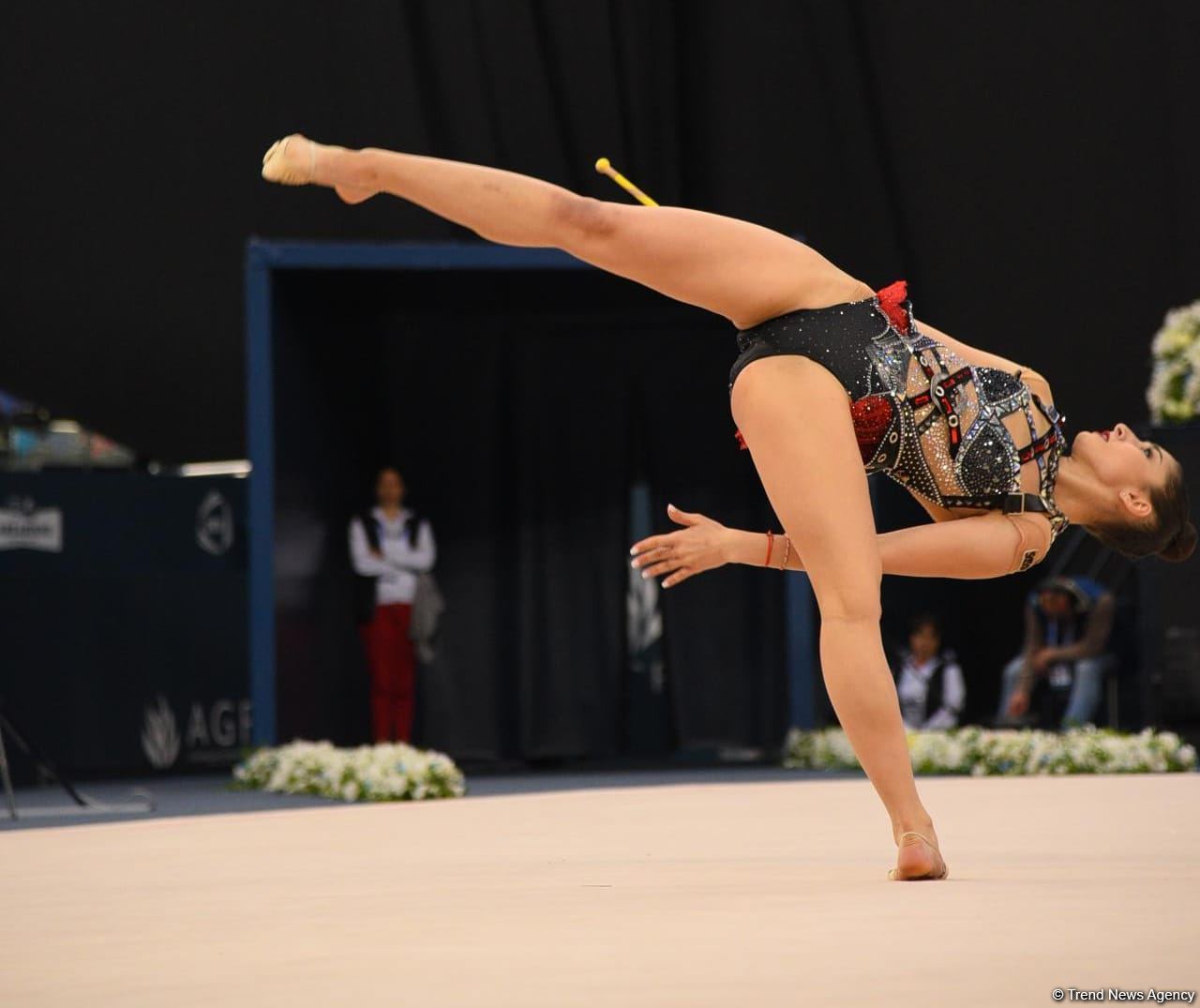 Bakıda bədii gimnastika üzrə Dünya Kuboku yarışlarının ikinci günündən maraqlı anlar (FOTO)