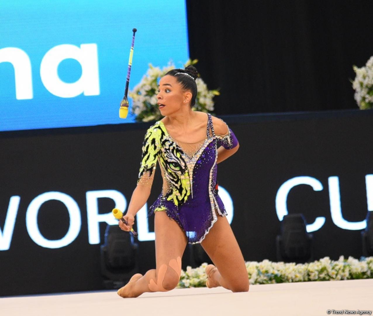 Bakıda bədii gimnastika üzrə Dünya Kuboku yarışlarının ikinci günündən maraqlı anlar (FOTO)