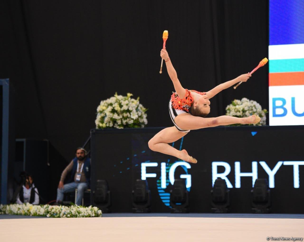 Bakıda bədii gimnastika üzrə Dünya Kuboku yarışlarının ikinci günündən maraqlı anlar (FOTO)