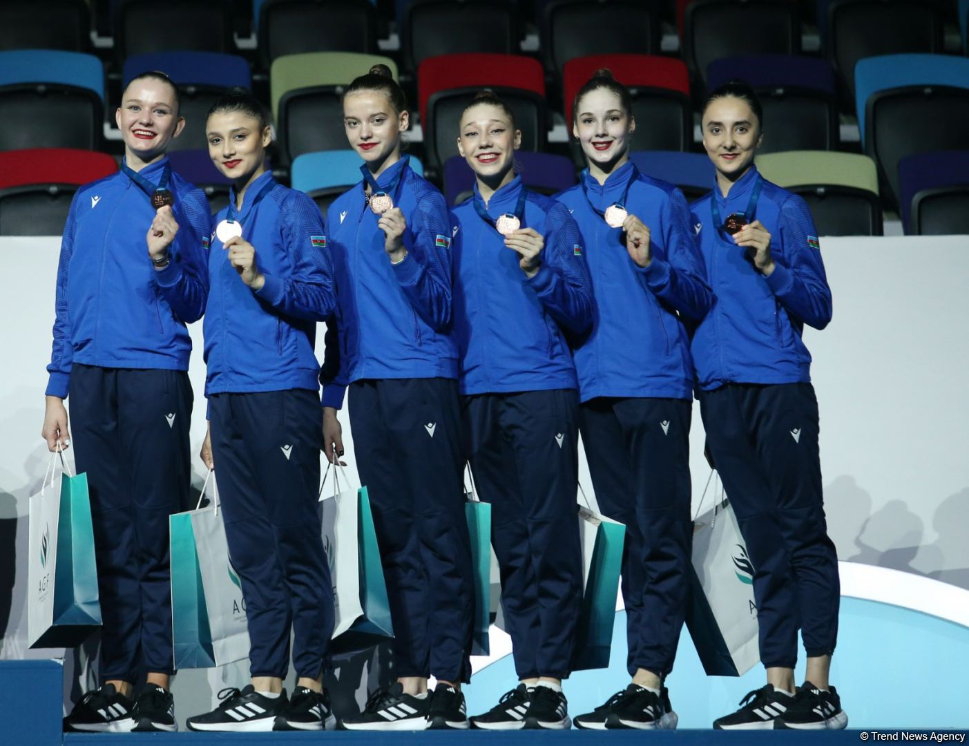 Bakıda bədii gimnastika üzrə Dünya Kubokunun qaliblərinin mükafatlandırılması mərasimi keçirilib (FOTO)