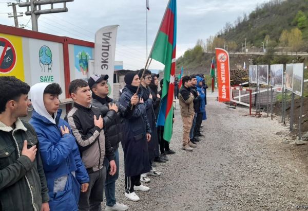 Laçın-Xankəndi yolundakı aksiya 135 gündür davam edir (FOTO)