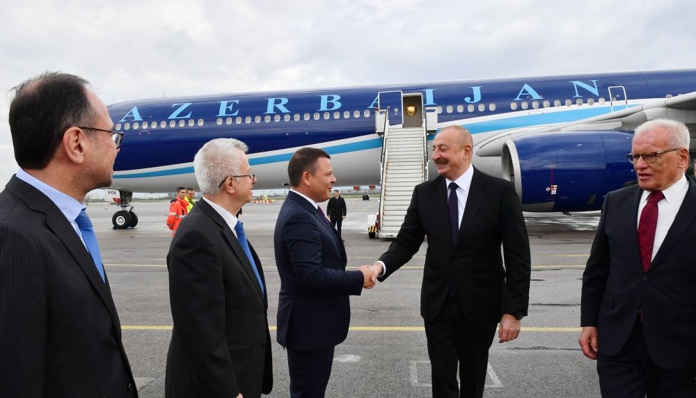 Prezident İlham Əliyev Bolqarıstana işgüzar səfərə gəlib (FOTO/VİDEO)