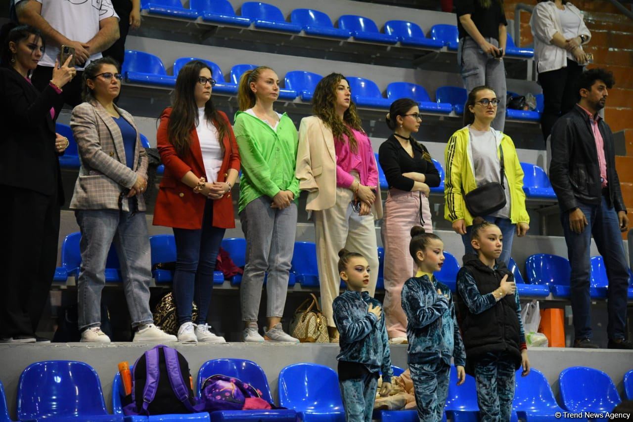 Bədii gimnastika üzrə 28-ci Bakı birinciliyinə start verilib (FOTO)