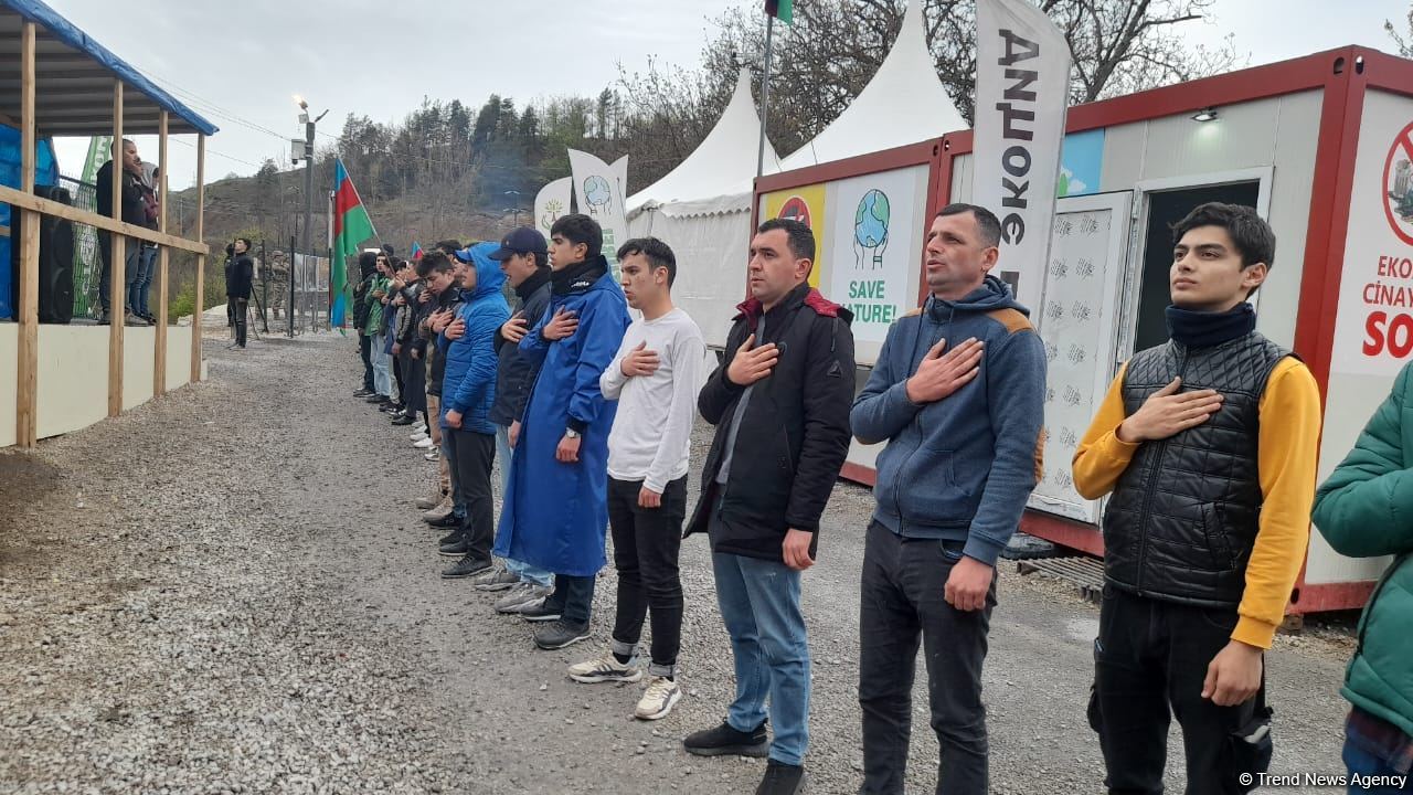 Laçın-Xankəndi yolundakı aksiya 135 gündür davam edir (FOTO)