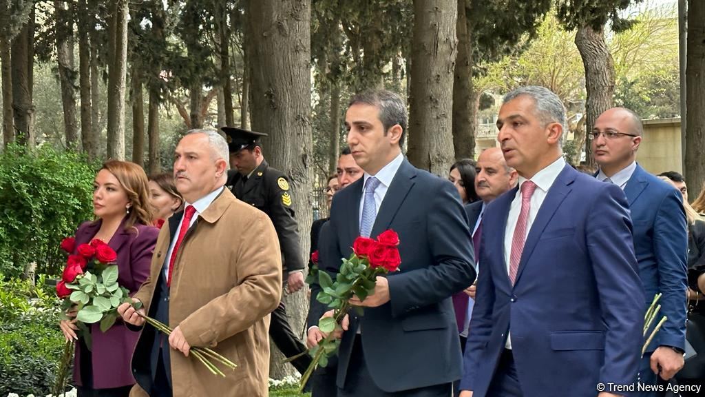 Akademik Zərifə Əliyevanın anadan olmasının 100 illiyinə həsr olunmuş tədbir keçirilib (FOTO)