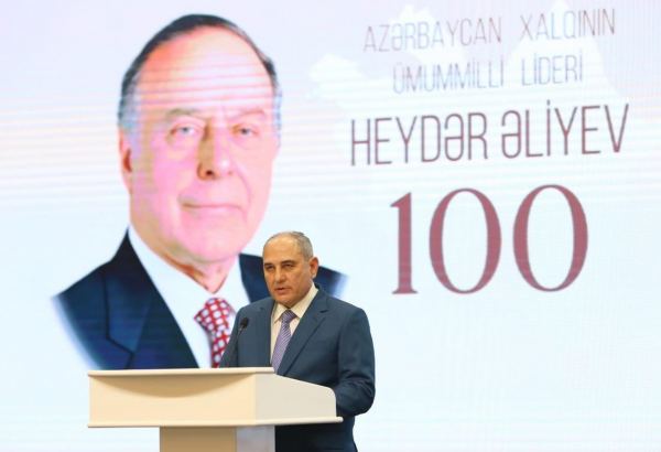 Müasir müstəqil Azərbaycan Heydər Əliyevin xalqımıza ən böyük tarixi və mənəvi-siyasi mirasıdır - Tahir Budaqov