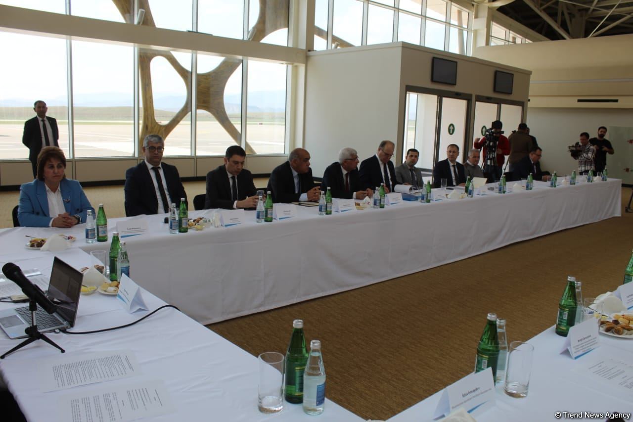 Füzulidə Ekoloji məsələlər üzrə işçi qrupunun iclası keçirilib (FOTO) (YENİLƏNİB)