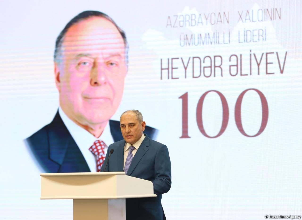 Müasir müstəqil Azərbaycan Heydər Əliyevin xalqımıza ən böyük tarixi və mənəvi-siyasi mirasıdır - Tahir Budaqov
