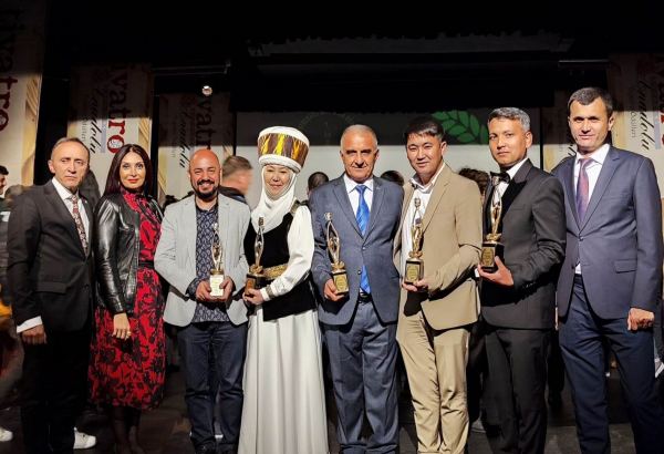 Azərbaycanlı rəssam beynəlxalq mükafata layiq görülüb (FOTO)