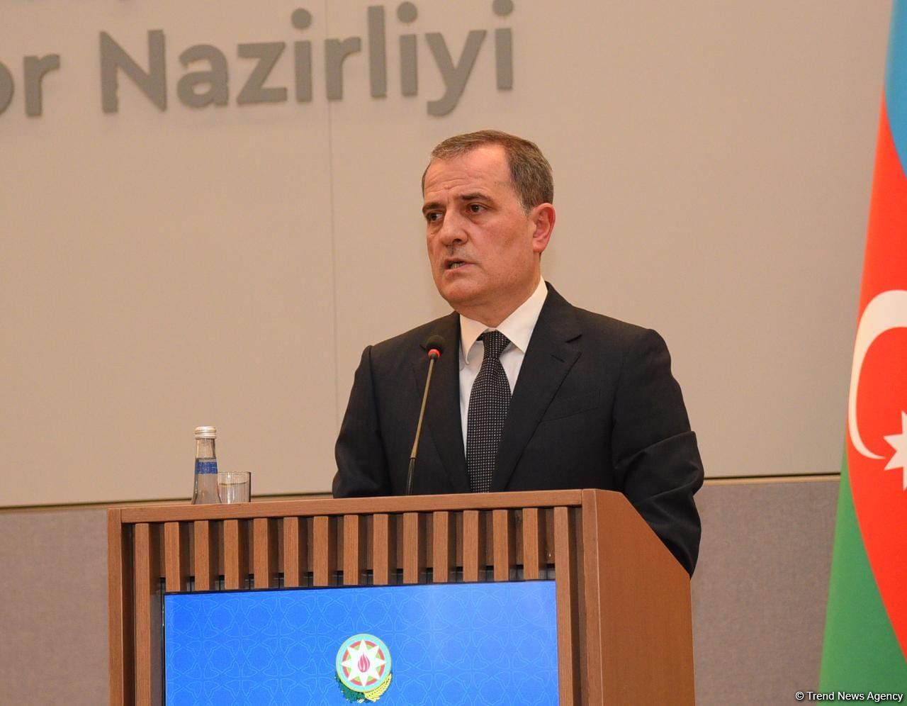 Azərbaycan Ermənistanı daha çox səy göstərməyə çağırır - Ceyhun Bayramov