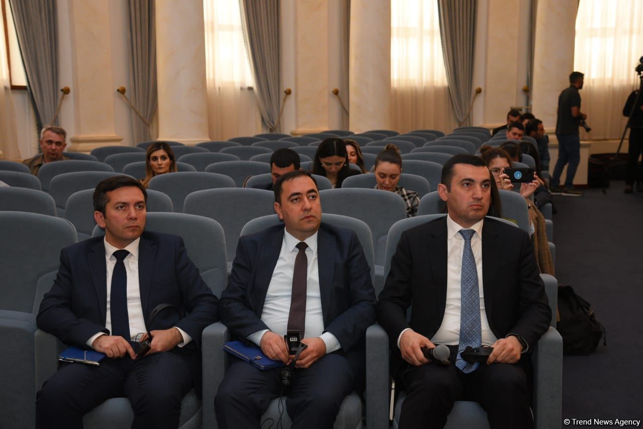 Azərbaycan və Fransa XİN rəhbərlərinin mətbuat konfransı keçirilib (FOTO/VİDEO) (YENİLƏNİB)