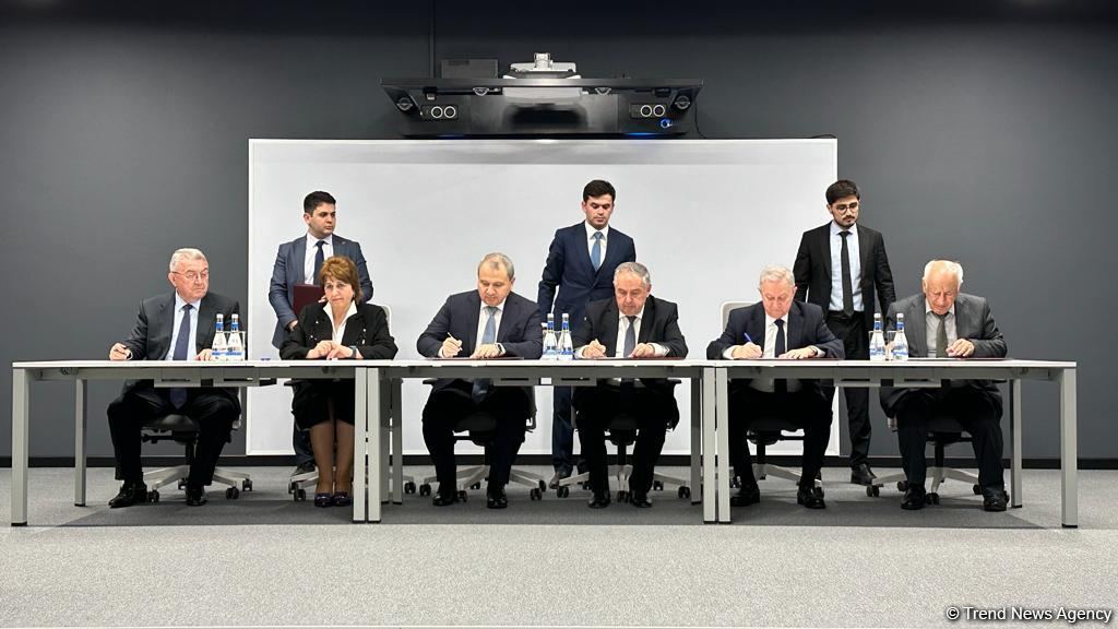 "Elmi-tədqiqat üzrə fəaliyyətin birgə həyata keçirilməsinə dair əməkdaşlıq memorandumunun imzalanması" mərasimi keçirilib (FOTO) (YENİLƏNİB)