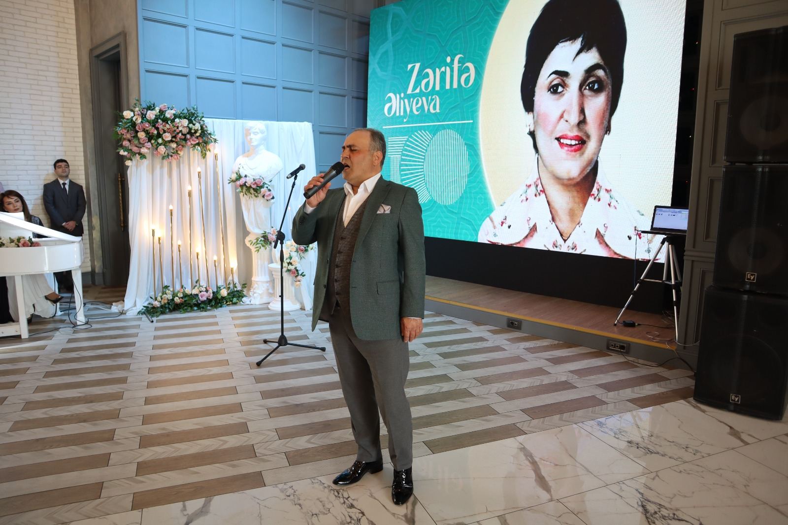 Nərimanov rayonunda akademik Zərifə Əliyevanın xatirəsi anılıb (FOTO/VİDEO)