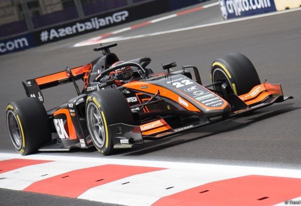 Formula 2 komandalarının sıralama turu start götürüb