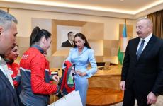 Prezident İlham Əliyev və Birinci xanım Mehriban Əliyeva Türkiyə idmançıları ilə görüşüblər (FOTO/VİDEO) (YENİLƏNİB)