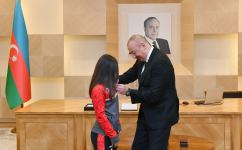 Prezident İlham Əliyev və Birinci xanım Mehriban Əliyeva Türkiyə idmançıları ilə görüşüblər (FOTO/VİDEO) (YENİLƏNİB)