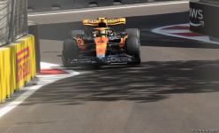 Bakıda Formula 1 komandalarının sərbəst yürüşü start götürüb (FOTO)