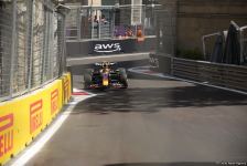 Bakıda Formula 1 komandalarının sərbəst yürüşü start götürüb (FOTO)