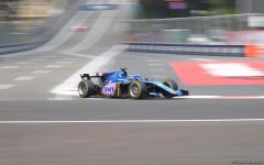 Bakıda Formula 2 komandalarının sərbəst yürüşləri start götürüb (FOTO/VİDEO)