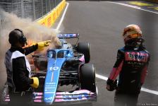 Formula 1 komandalarının sərbəst yürüşündə boliddə yanğın olub (FOTO/VİDEO)