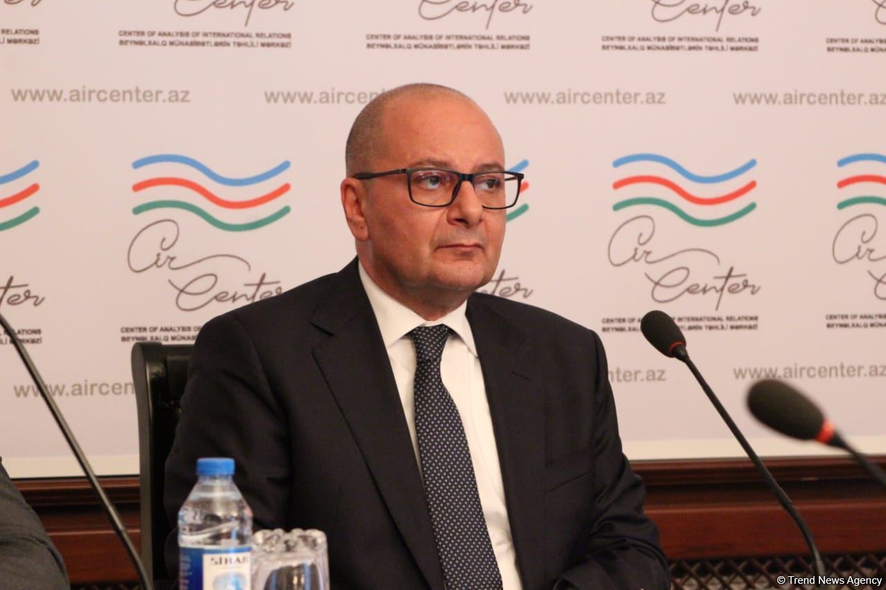 Humanitar minatəmizləmə fəaliyyəti ilə əlaqədar diplomatik korpusun nümayəndələri üçün brifinq keçirilib (FOTO)