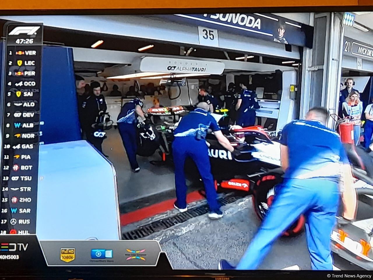 Formula 1 komandalarının sərbəst yürüşündə ilk qəza (FOTO)